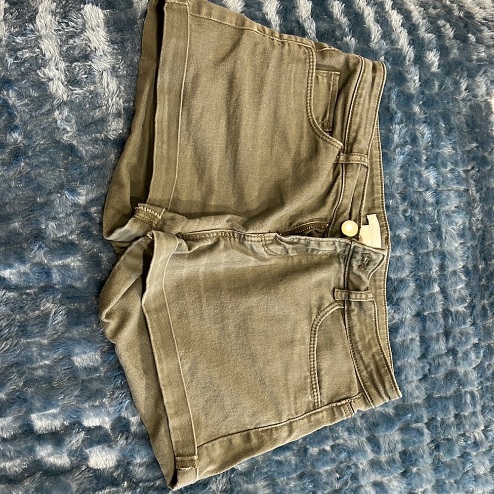 H&M shorts